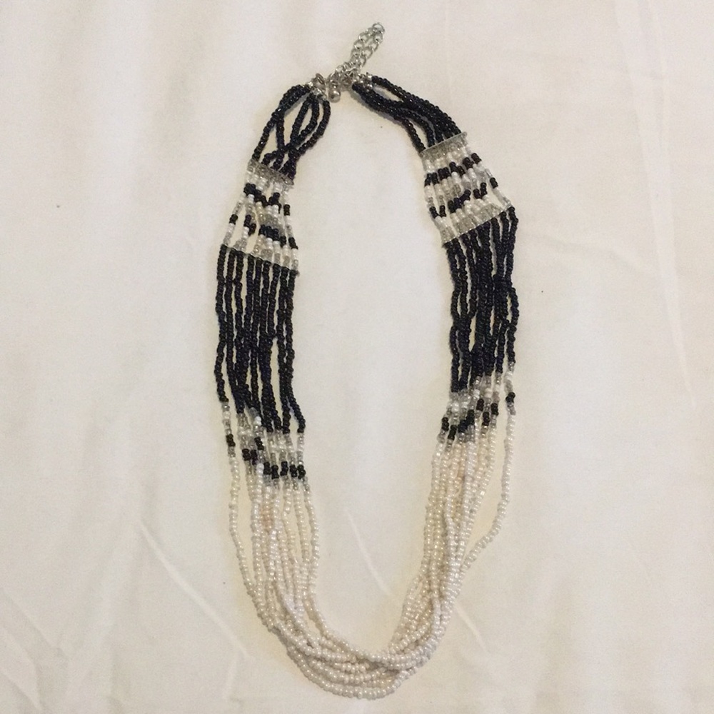 Beaded necklace